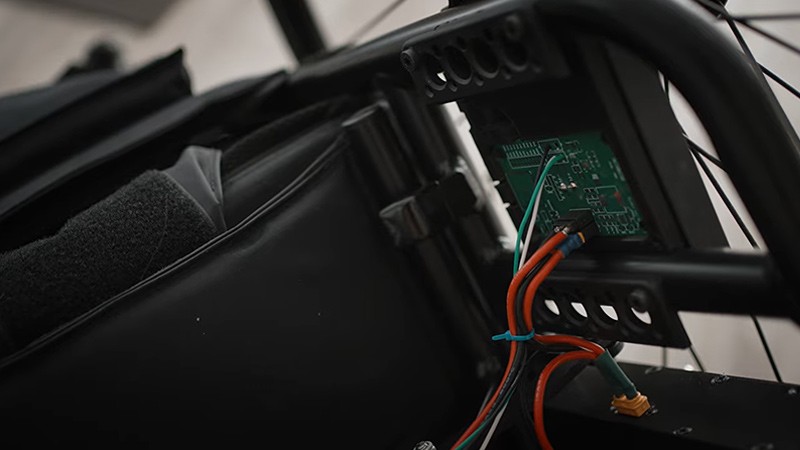 aka10-9-kv60-electric-wheelchair-1